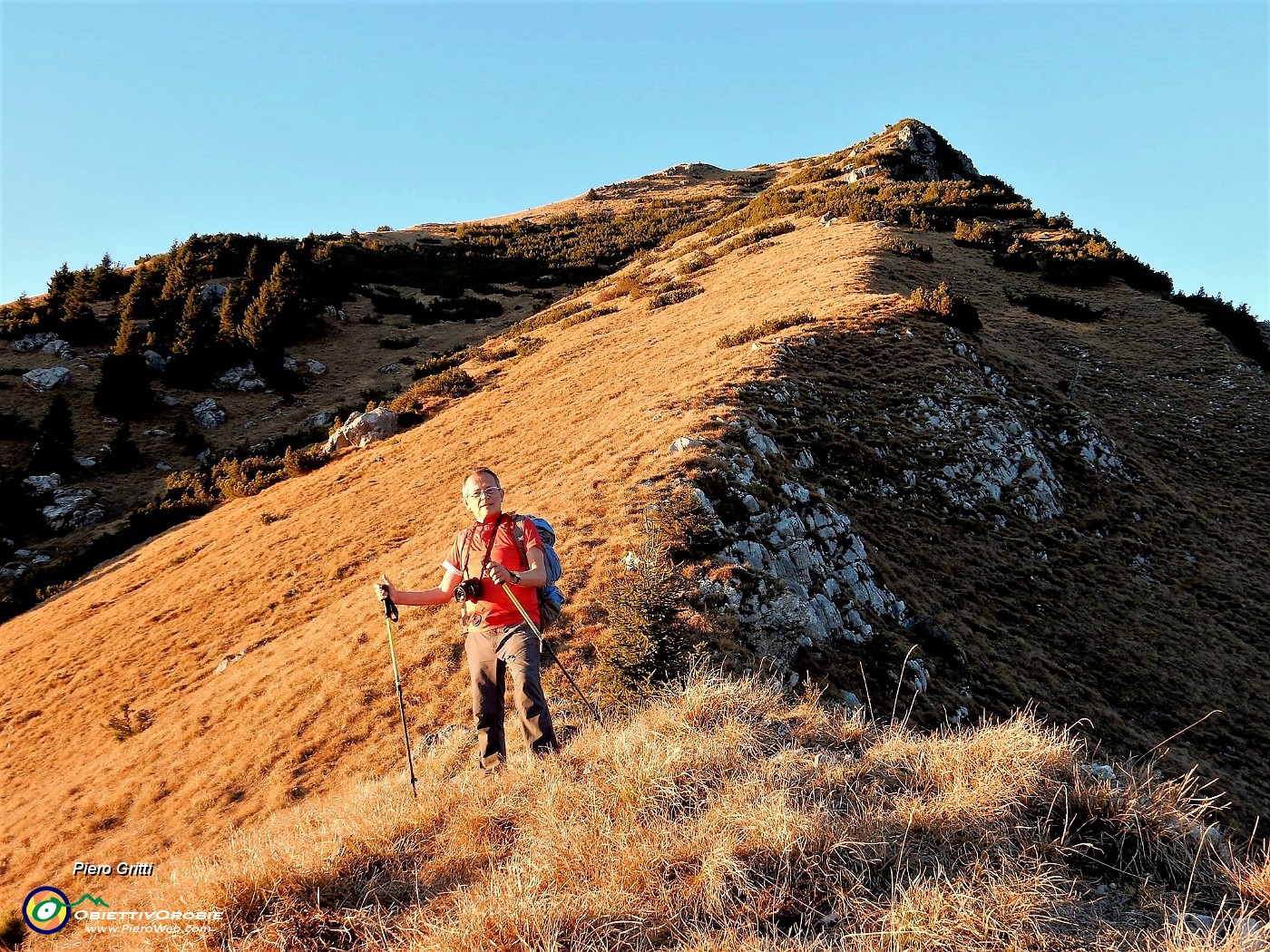 94 Scendendo l'ultimo erto valloncello.jpg